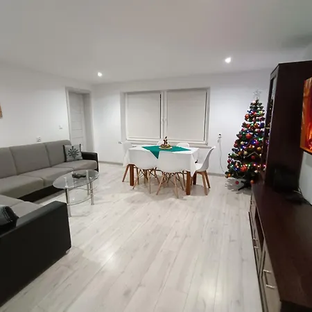 Kowolove Tatil Evi Banska Wyzna